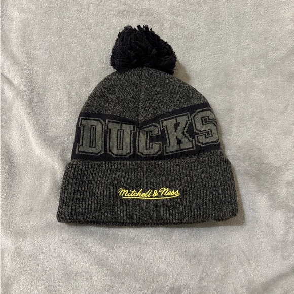 Anaheim Ducks Beanie - Picture 3 of 3
